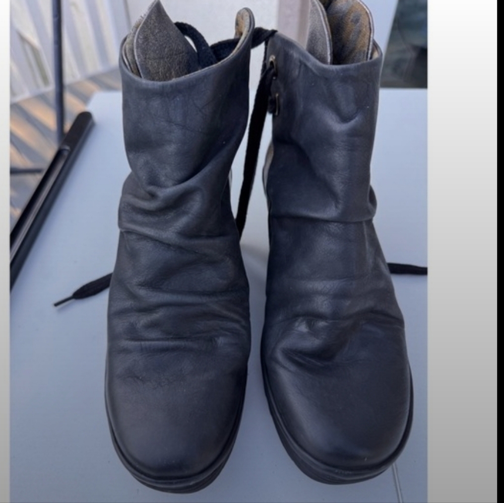 Fly London Leather Black Silver Platform Ankle Boots 37 - Picture 2 of 12